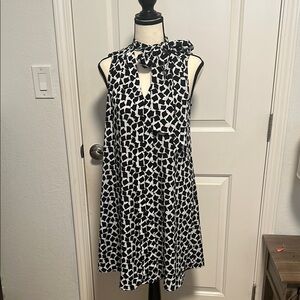 CeCe Black and White Midi Dress